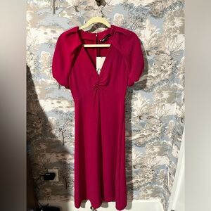 Puff sleeve pink midi dress